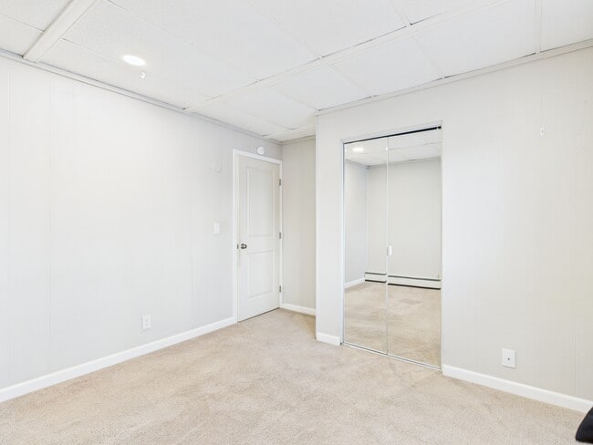 Building Photo - 246 E 7th Ave