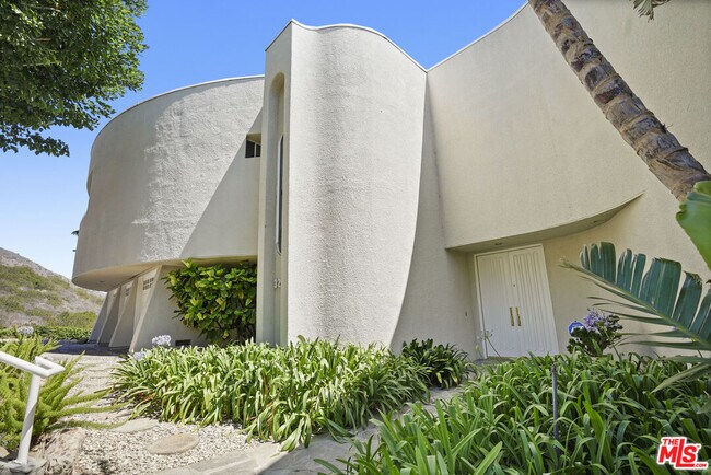 Building Photo - 32215 Pacific Coast Hwy