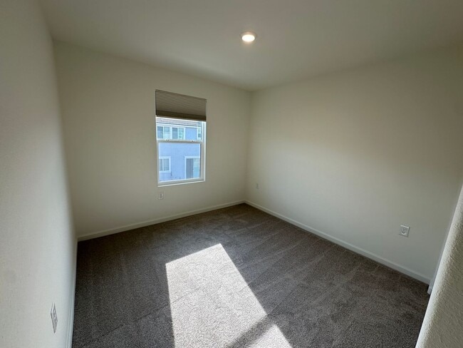 Building Photo - New Build! 4 Bed 3 Bath Home with Solar Included!