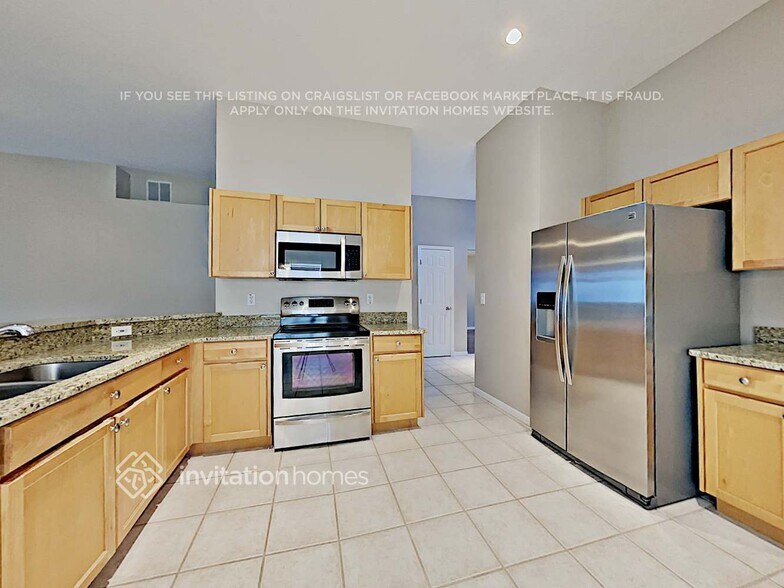 Building Photo - 2628 Brookville Dr