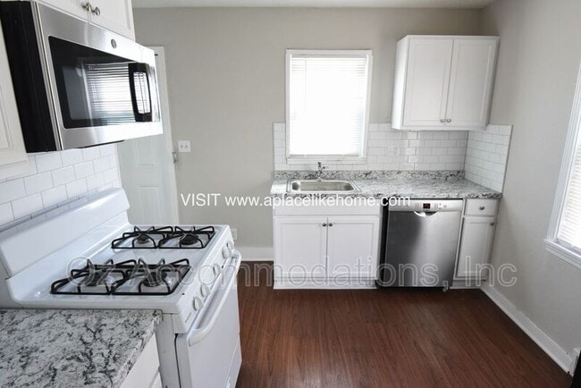 Primary Photo - 9533 Charlotte St