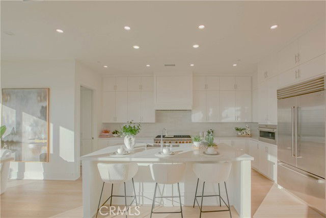 Building Photo - 137 Oakstone