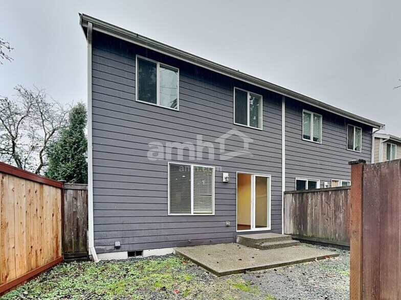 Building Photo - 5221 166th Street Ct E