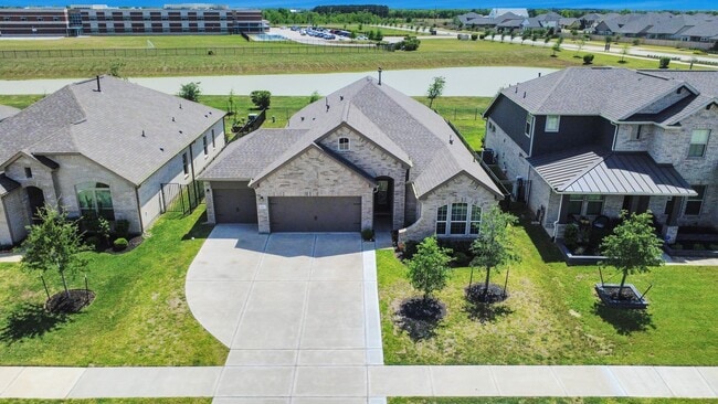 Building Photo - 1614 Sequoia Run Dr