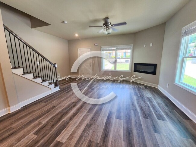 Building Photo - 6406 Olmadison Pl