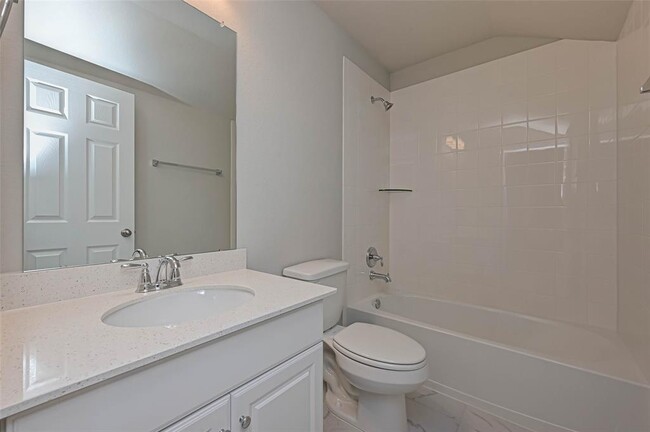 Building Photo - 3433 Acacia Grv Ln