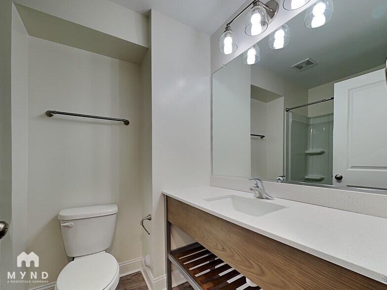 Building Photo - 2387 Eagle Creek Ct