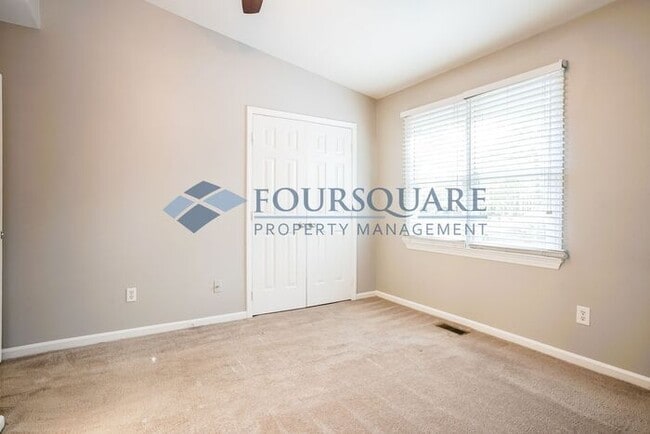 Building Photo - Bright 2-Bed / 2.5-Bath Townhome with Fireplace, Back Deck & Open Living – Convenient to Cary