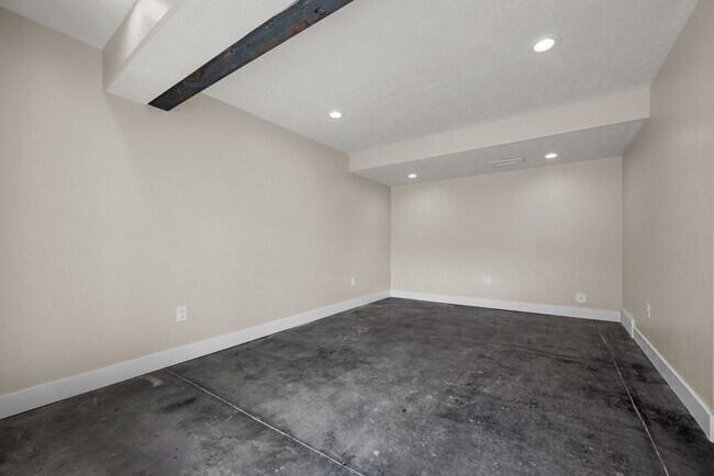 Building Photo - Beautiful 5 Bed / 3.5 Bath Home for Rent in Draper