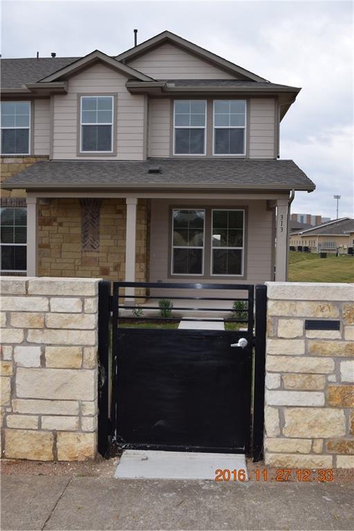 Building Photo - 313 N Heatherwilde Blvd