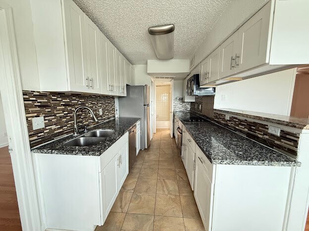 Building Photo - 12660 Ashford Point Dr