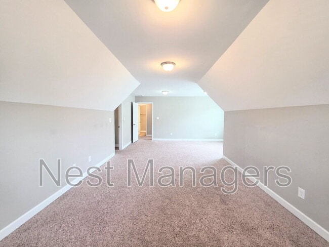 Building Photo - 2229 Andalusian Dr