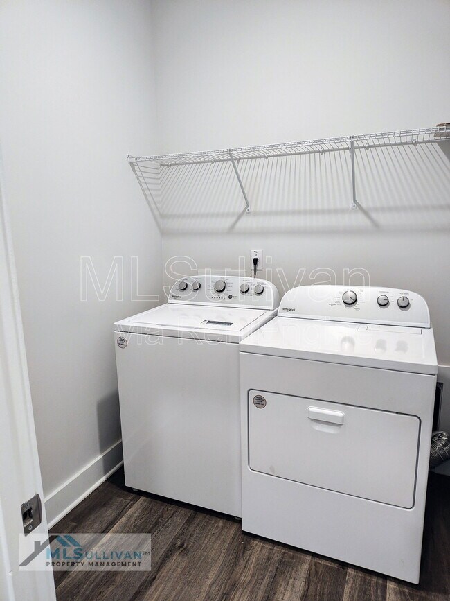 Building Photo - 941 Steep Mdw Ln