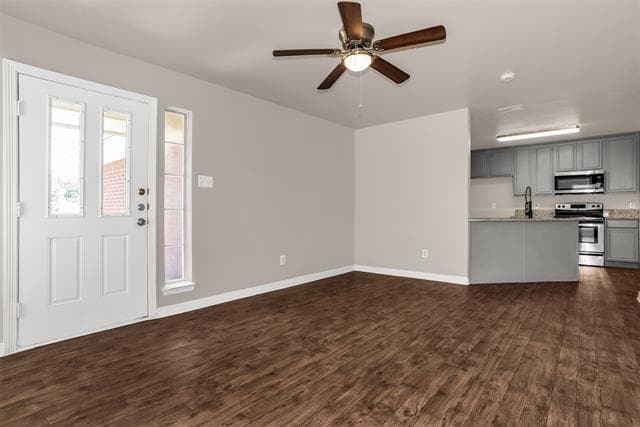 Building Photo - 2747 Malibu Ct