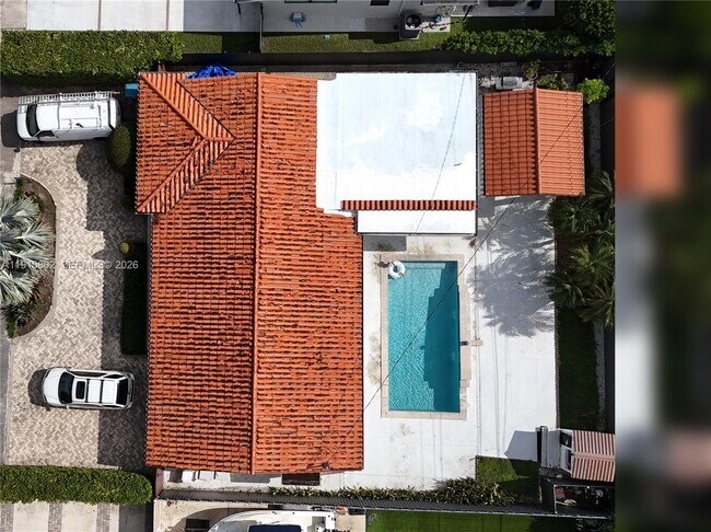 Building Photo - 7780 SW 28th St