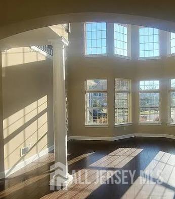 Building Photo - 47 Abbey Rd