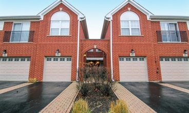 Building Photo - 967 Kensington Dr