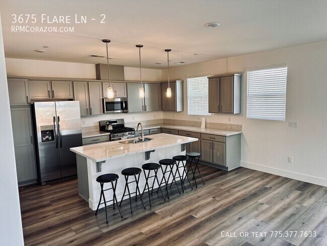 Building Photo - 3675 Flare Ln