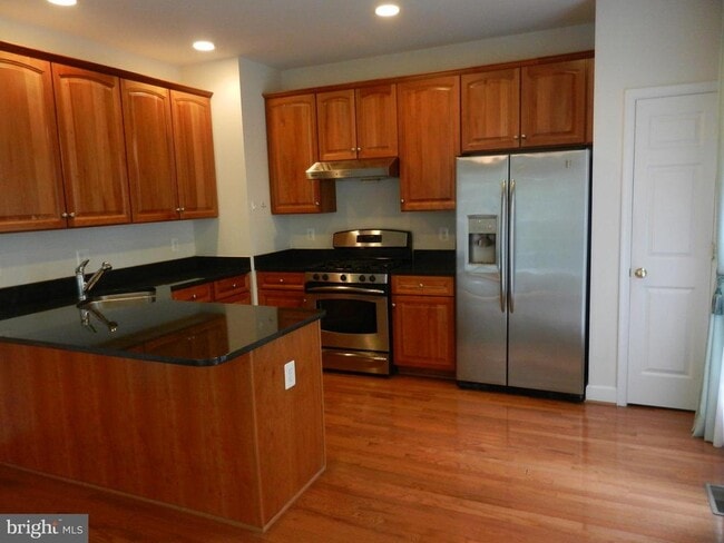 Building Photo - 13700 Maple Sugar Ln