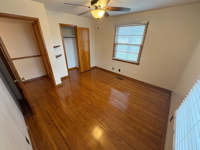 Building Photo - FOR LEASE- SINGLE FAMILY HOME IN HERMITAGE!