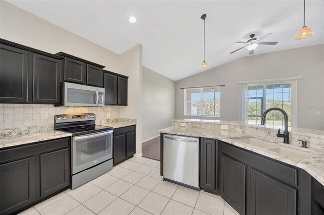 Building Photo - 8714 Sandy Plains Dr