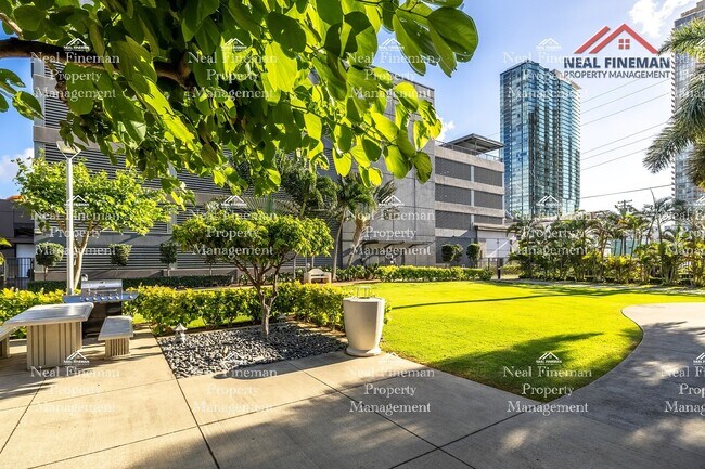 Building Photo - Furnished or unfurnished  1 Bed / 1 Bath Condo. 1 parking. Pacifica Honolulu KAKAAKO
