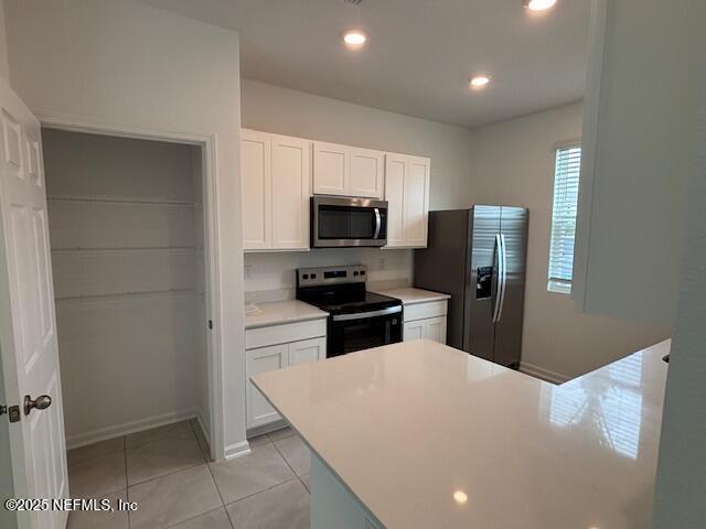 Building Photo - 97 Montellano Rd