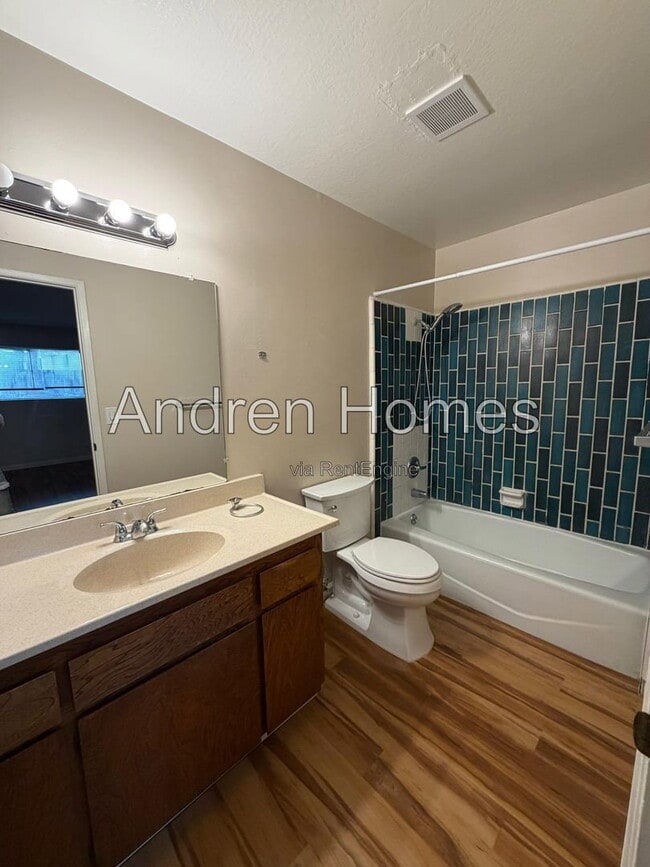 Building Photo - 150 Sea Ridge Ct