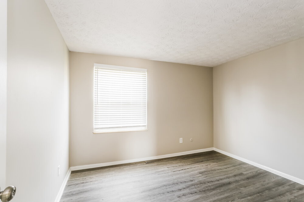 Building Photo - 2616 Saugus Cir
