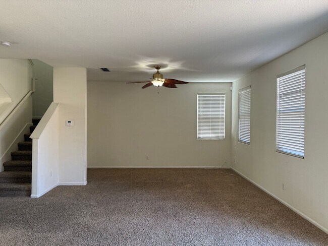 Building Photo - North Natomas 2 Story 3 Bedroom w/ Loft. 2 Car Attached Garage