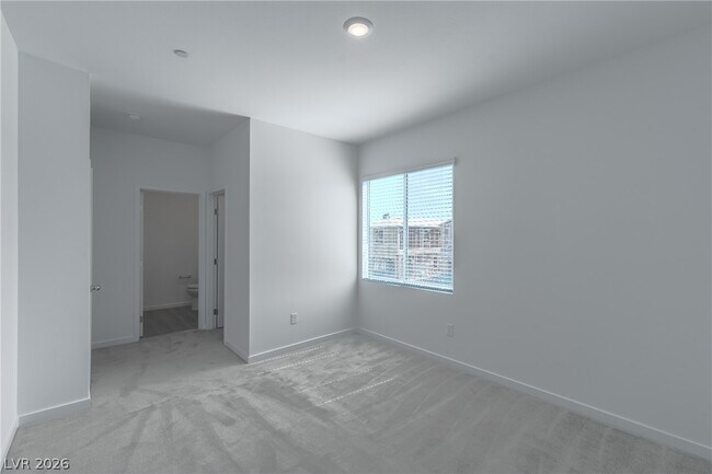Building Photo - 9958 Carlon Hls Ave