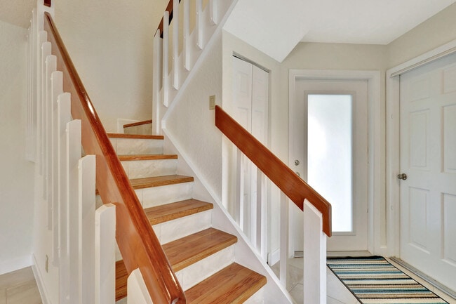 Building Photo - 3516 Harbor Cir