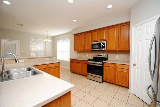 Building Photo - 1115 Oxford Mills Ln