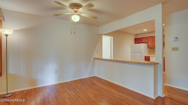 Building Photo - 138 Amberly Dr