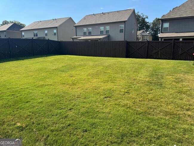 Building Photo - 126 Cottontail Ln