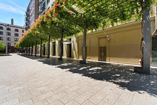 Building Photo - 2 Mint Plaza