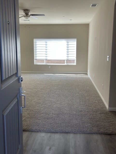 Building Photo - 6216 Curvy Hills Dr