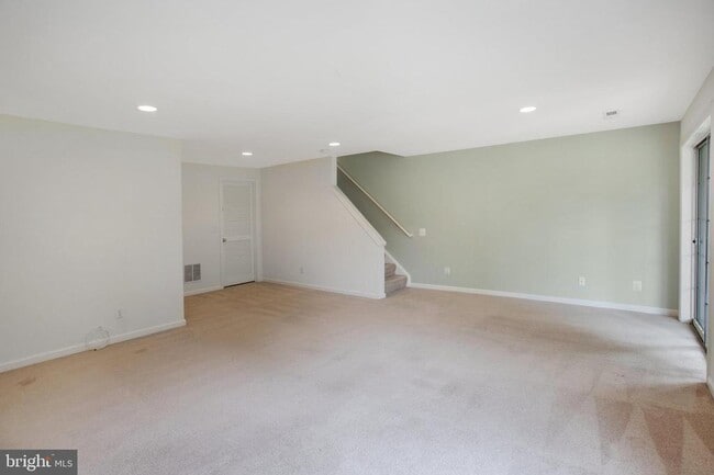Building Photo - 11823 Limoux Pl