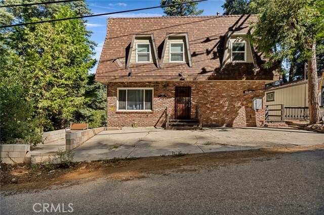 Building Photo - 28224 Larchmont Ln