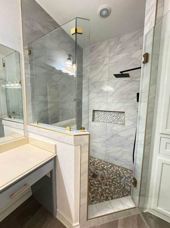 Building Photo - 2064 Lima Loop