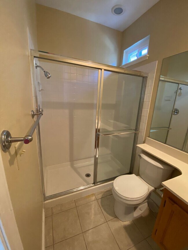 Building Photo - Lots of Natural Sunlight - Close to Travis Air Base - with No Rear Neighbors!