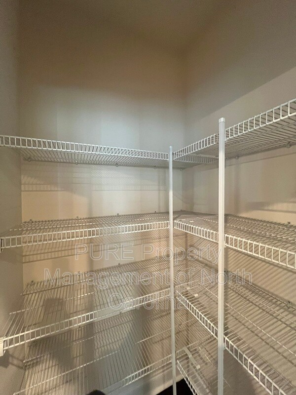 Building Photo - 5302 Tilley Manor Dr