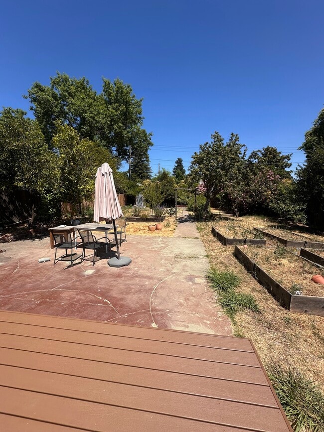 Building Photo - 2809 63rd St