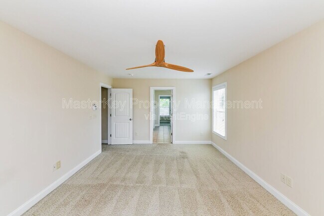 Building Photo - 906 Keaton Ridge Court