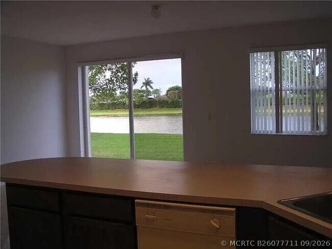 Building Photo - 1309 Alicante Ct