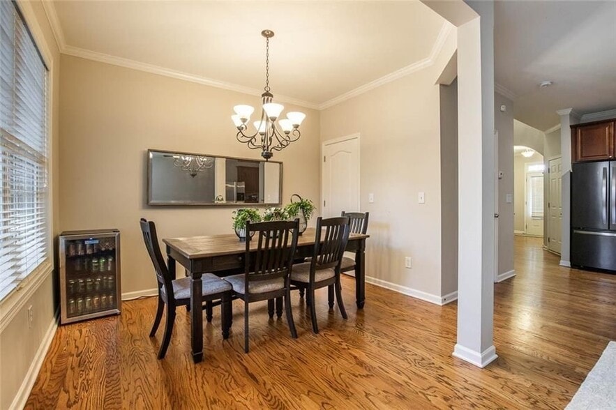 Building Photo - 2396 Meadow Falls Ln