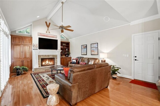 Building Photo - 1279 Quail Cove Dr