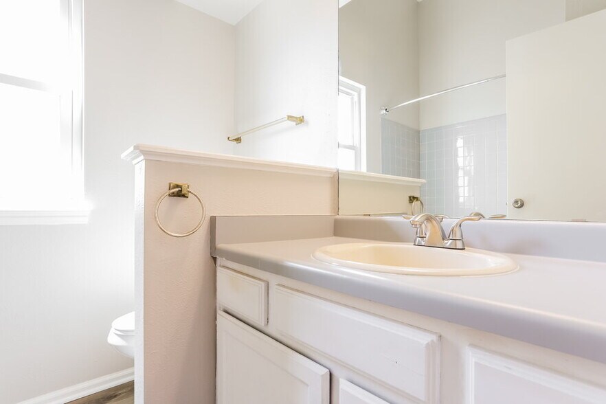 Building Photo - 5097 S Fairplay St