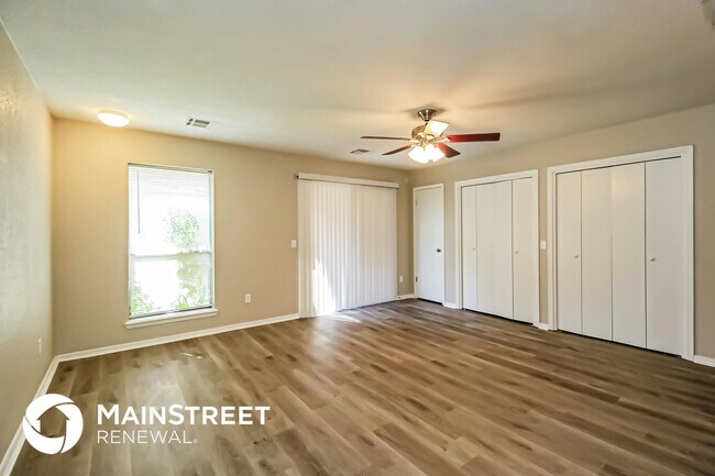Building Photo - 9405 Briarcreek Dr