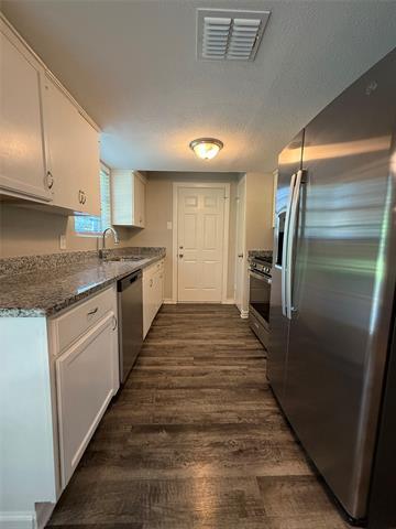 Building Photo - 14108 Spring Oak Dr